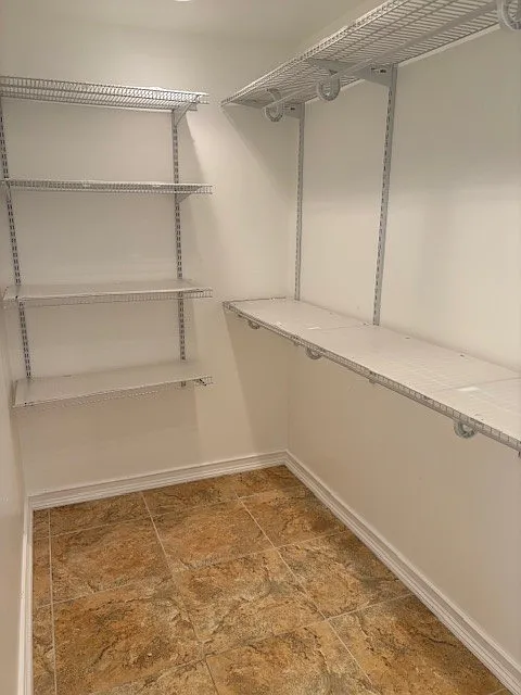 1 bed, 1900 sqft, $2,900 — Photo 4