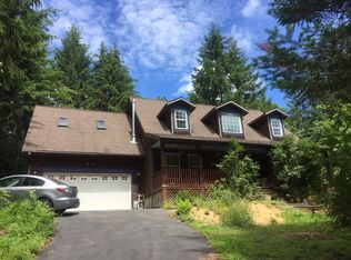 7026 Foothill Dr SW, Olympia, WA 98512