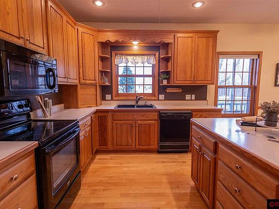 4th image of 60553 Valley Hills Dr