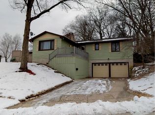 45 Eastmoreland Dr, Decatur, IL 62521