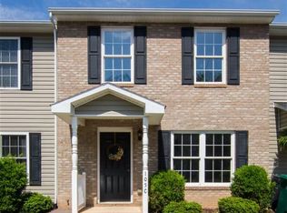 105 12th St, Grottoes, VA 24441