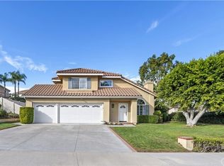 33 Las Castanetas, Rancho Santa Margarita, CA 92688