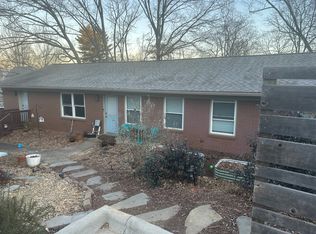 15 Woodstock Ln, Asheville, NC 28806