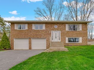 582 Dodge Ct, Westville, IN 46391