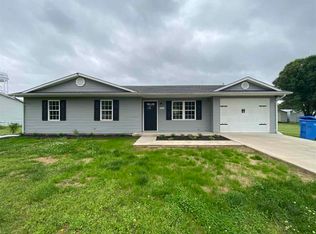 502 N Gregory Ln, Corning, AR 72422