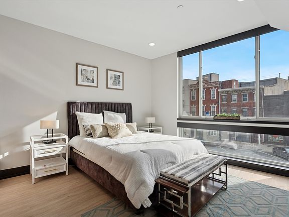4th image of 820 N 2nd St #515
