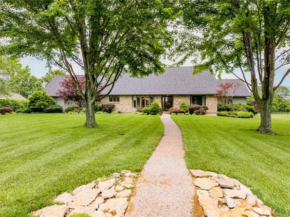 11280 W 155th Ter, Overland Park, KS 66221