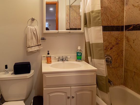5th image of 46 E 1st St #5-3