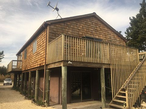 Back of House with MORE Deck