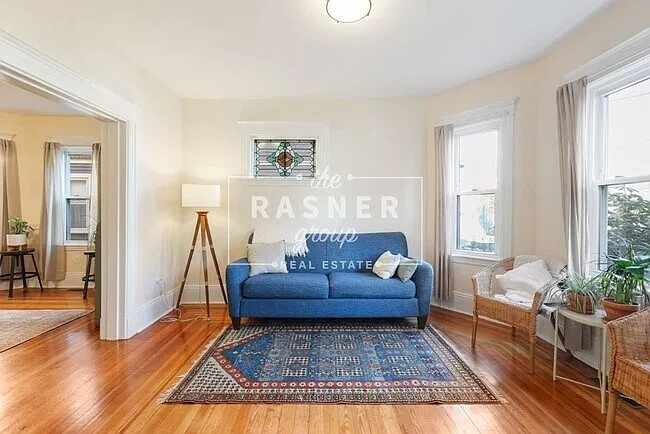 2 bed, 1200 sqft, $3,650 — Photo 3
