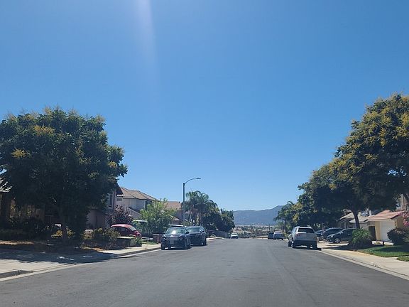 5th image of 370 Avenue 10