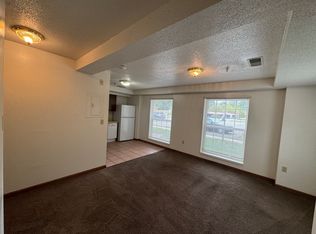 4200 S Bearfield Rd #16, Columbia, MO 65201