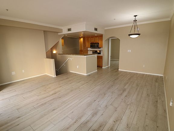 3rd image of 5210 Premiere Hills Cir APT 119