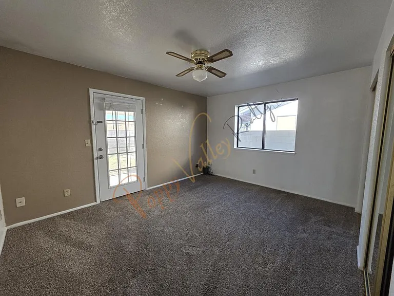 1811 Motor Ave — Photo 8