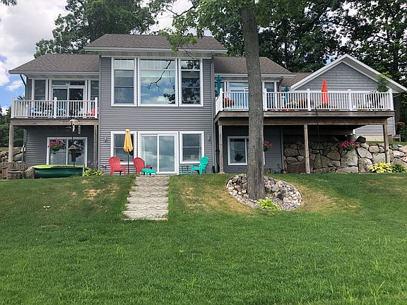 2nd image of 11251 Ullrey Dr