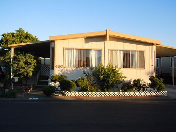 3rd image of 1225 Vienna Dr Spc 416