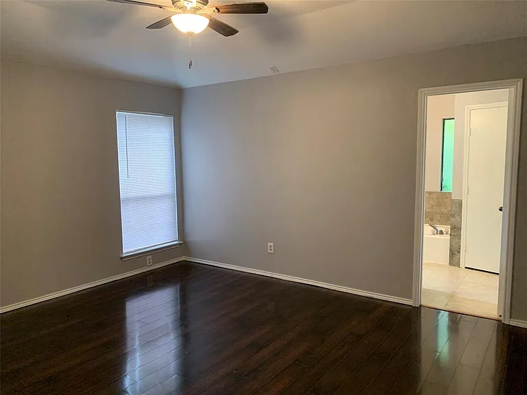 8232 Meadowbrook Dr — Photo 8