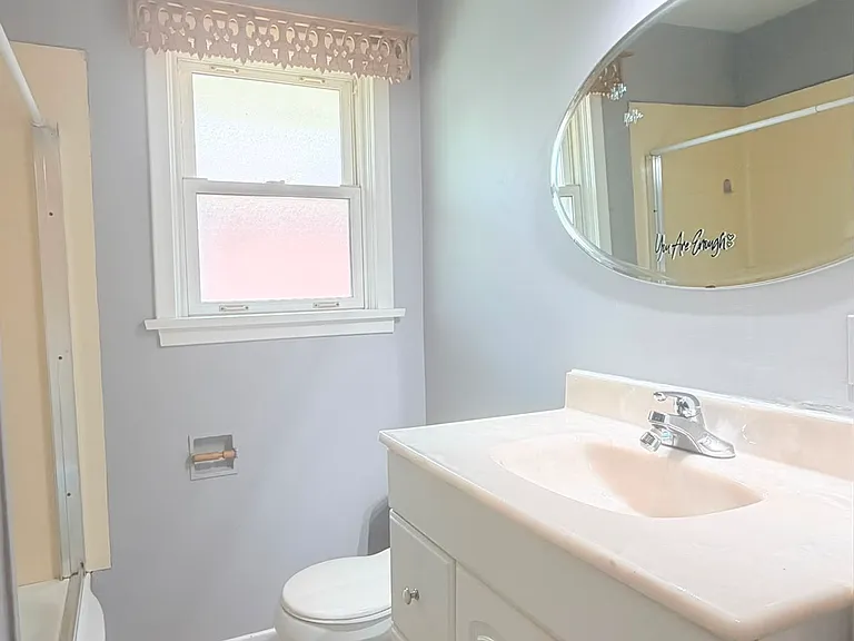 78 Massey Cres — Photo 10