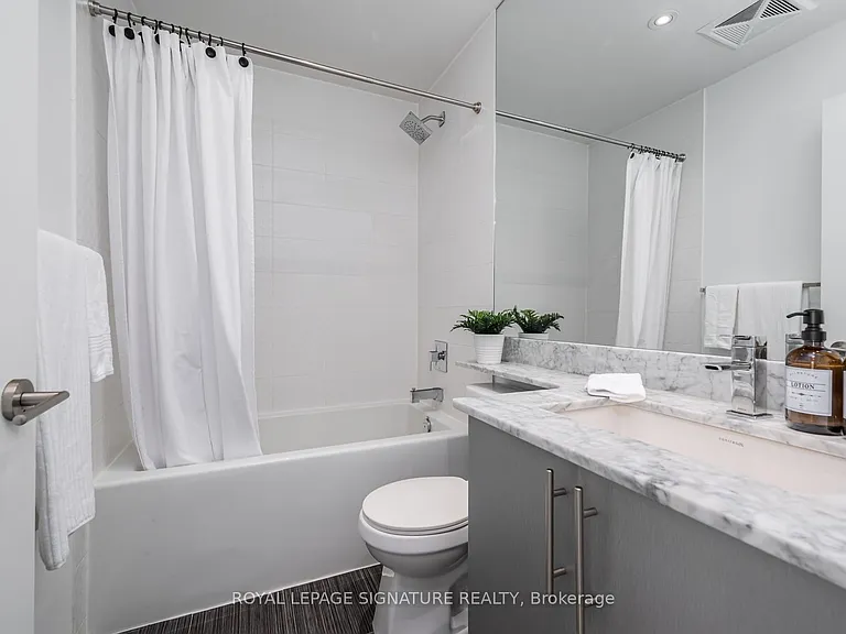 85 E Liberty St #1703 — Photo 15