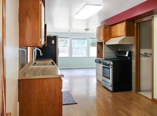 1050 Arundel St, Saint Paul, MN 55117