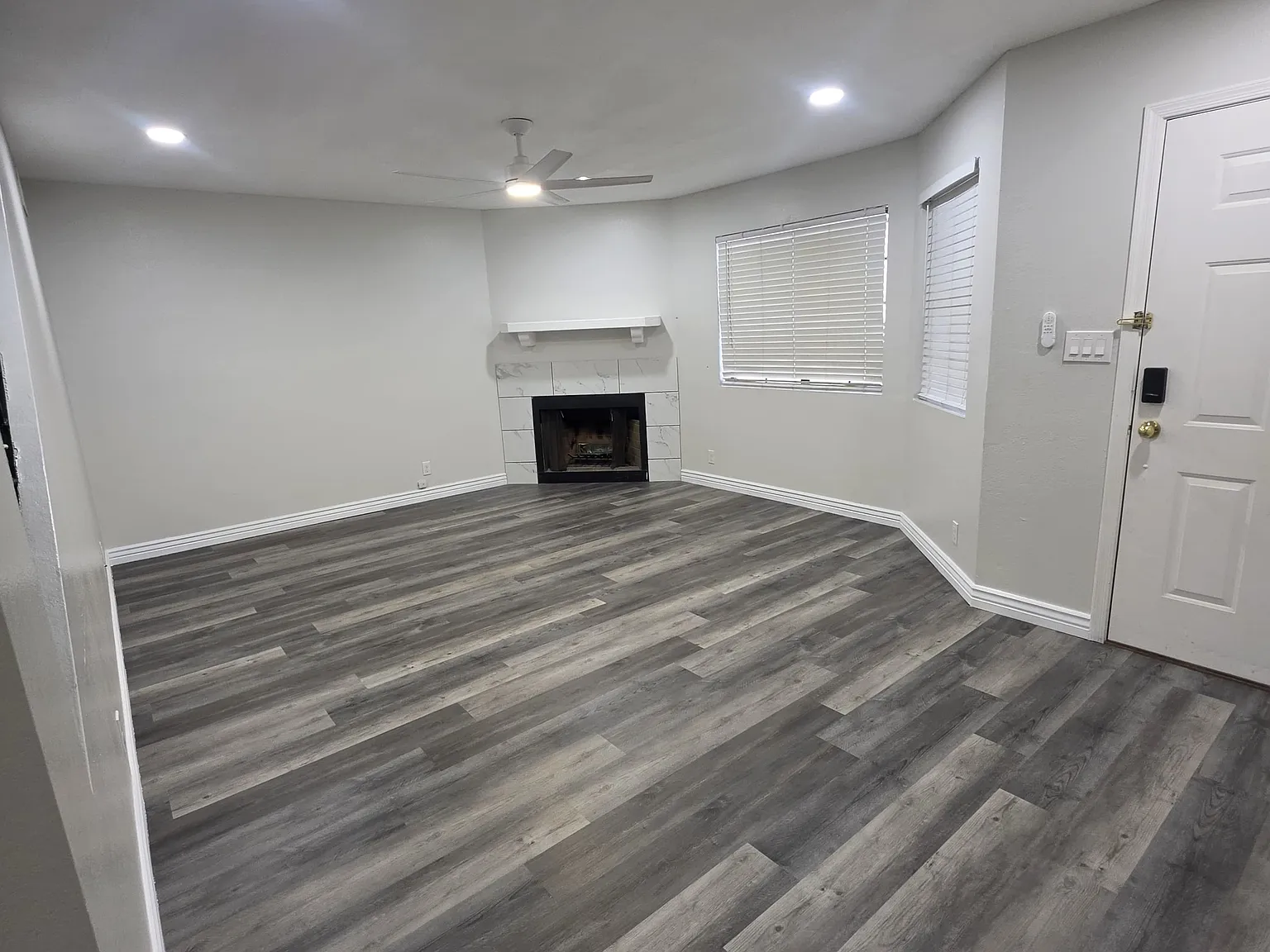 3 bed, 1430 sqft, $2,400 — Photo 3