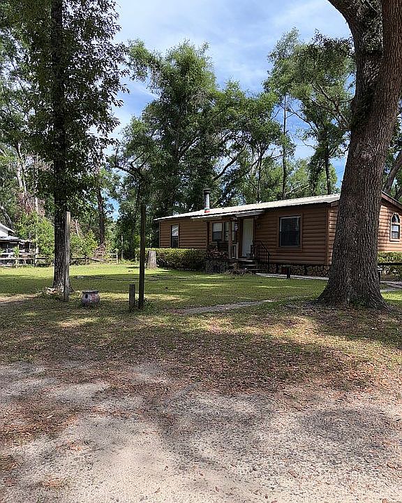 1st image of 3129 NW Red Oak Ter
