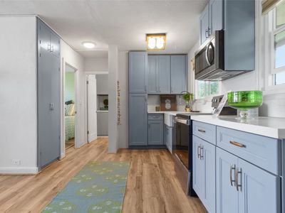 75 Kihapai St APT 12, Kailua, HI, 96734