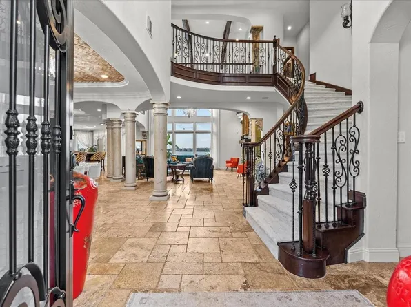 1628 Enterprise Ave, League City, TX 77573