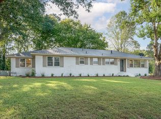 137 Park Mnr, Moundville, AL 35474