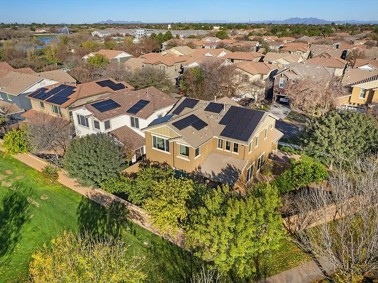 3437 E Mesquite St — Photo 30