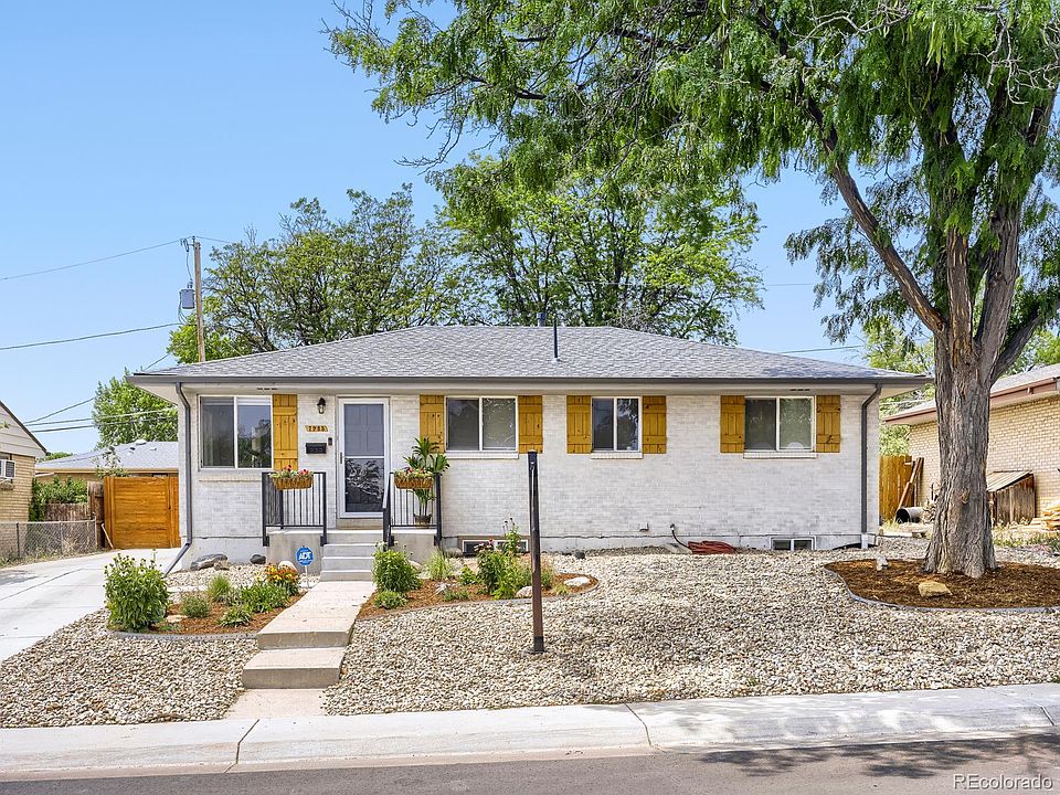 1st image of 7985 Green Court