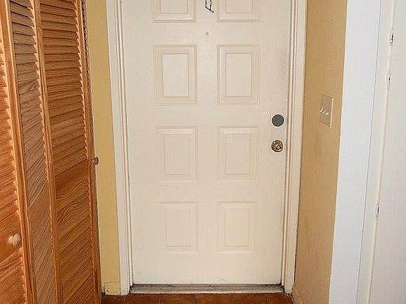 3rd image of 10175 Twin Lakes Drive #L-23