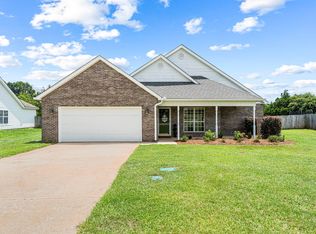 312 Wynfield Ln, Bonaire, GA 31005