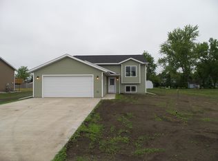 504 Love Joy Ln, Aurora, SD 57002