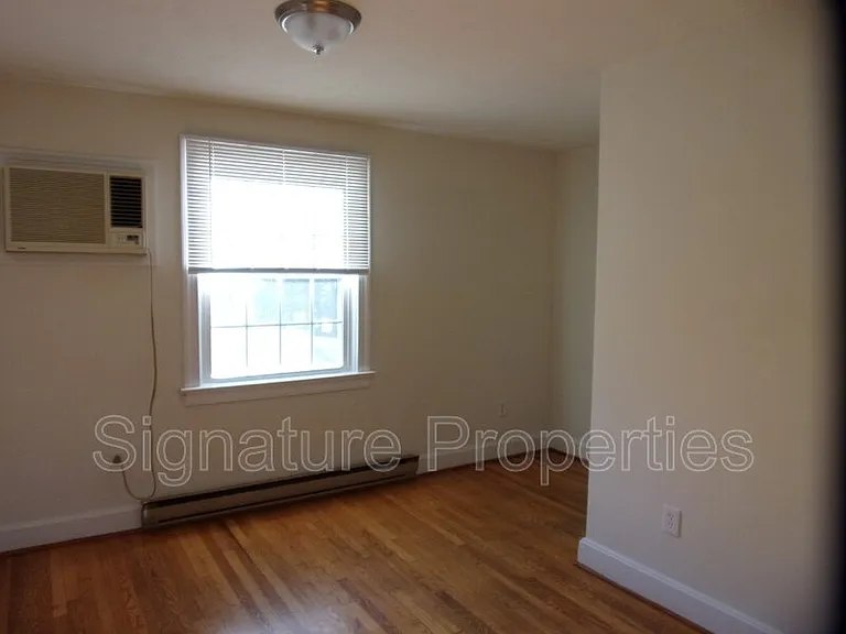 8329 Meadowbridge Rd — Photo 7