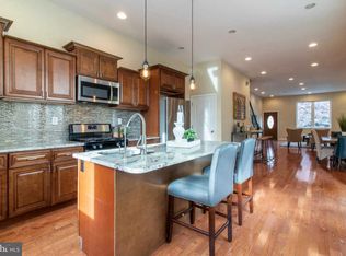 2647 Mercer St, Philadelphia, PA 19125