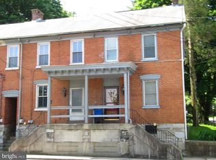 64 W Penn Ave, Wernersville, PA 19565