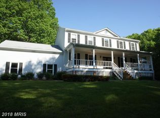 5881 Anthony Dr, Woodbridge, VA 22193