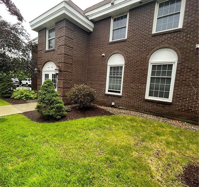 1st image of 138 Charter Oaks Dr #B