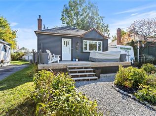 147 Summerhill Ave, Hamilton, ON L8K 3N5