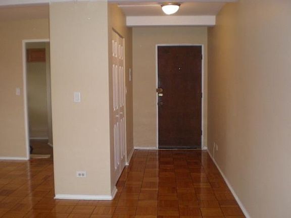 2nd image of 7214 Oak Ave APT 2SE