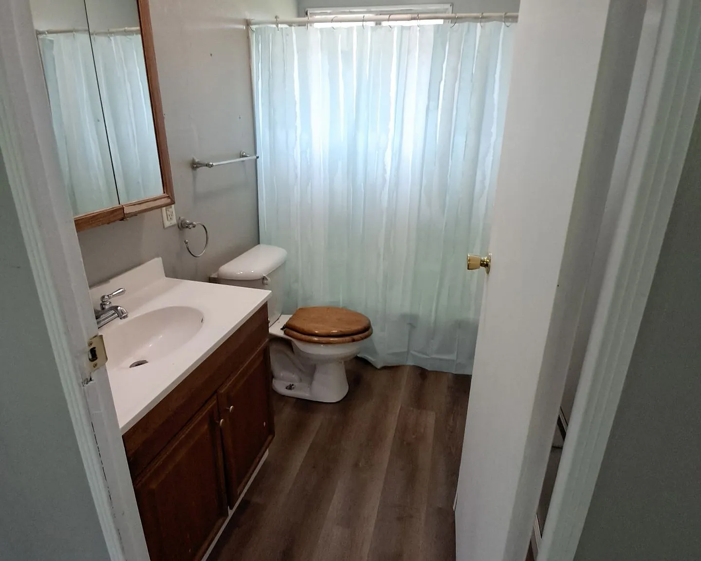 3 bed, 864 sqft, $885 — Photo 4