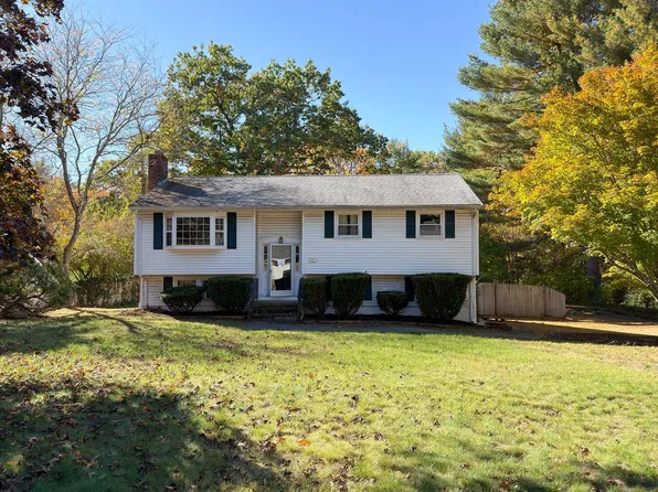 49 Bradford Rd, Tewksbury, MA 01876