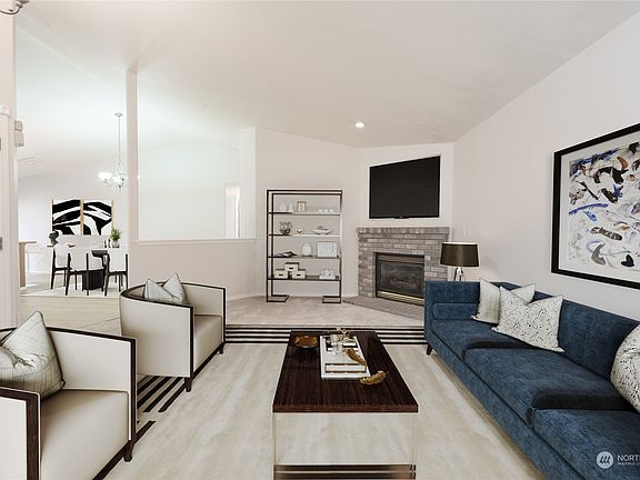 2nd image of 18404 80th Avenue Ct E