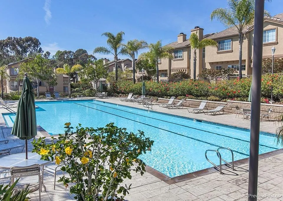 Full Size pool
