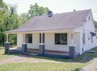 1566 Ziegler St, Christiansburg, VA 24073