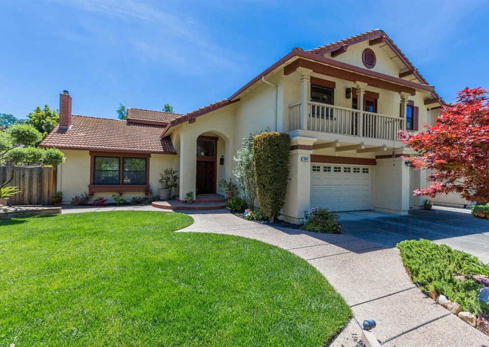 1st image of 5934 Crossmont Cir