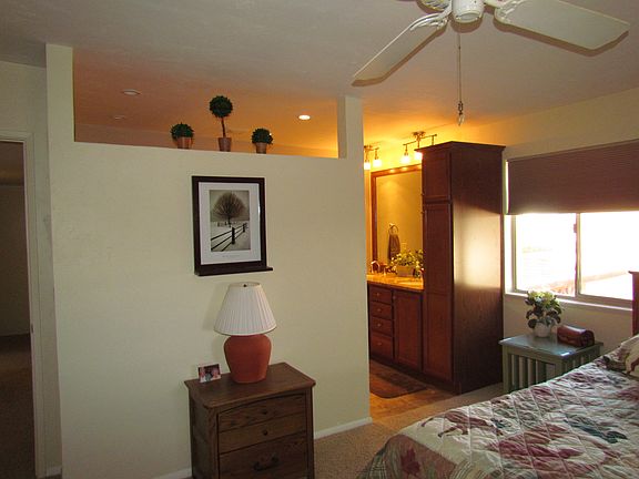 2nd image of 226 E Paseo Chuparosas