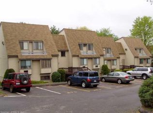 276 Kesteven Ct #276, Meriden, CT 06450