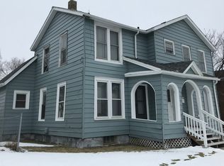 529 S Lake St, Aurora, IL 60506